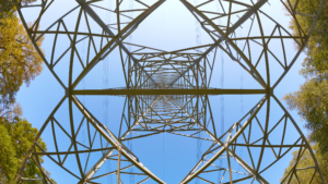 Proteção Contra Surtos em AT 138/69 kV: Para-raios, Aterramento e Norma Enel