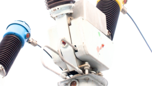 Desvendando a Tensão de Restabelecimento Transitória (TRT): Fator Crítico na Integridade de Disjuntores